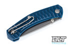 GiantMouse ACE Iona - Textured Blue FRN - Tumbled Blade