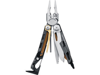 Leatherman MUT with Black Molle Sheath