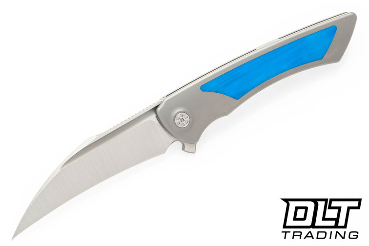 Sharp By Design Derecho - Bead Blasted Titanium - Blue G-10 Inlay - Satin Blade
