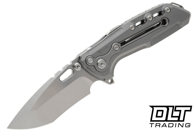 Reate T1000-V2 - Two-Tone M390 - Bead Blasted Titanium - Bead Blasted Titanium Accents