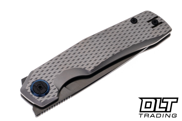 Kunwu Tao II - Gray Diamond Texture Titanium - DLC Vanax Blade