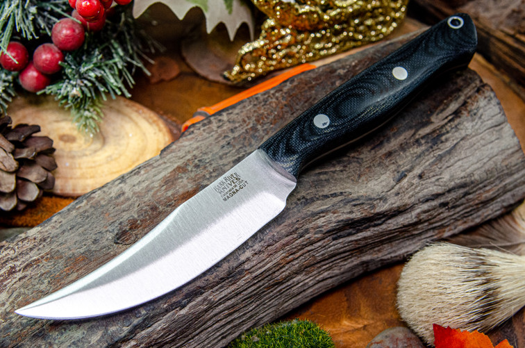 Blade Raid Custom Gunny Upswept Skinner MagnaCut Black Canvas Micarta