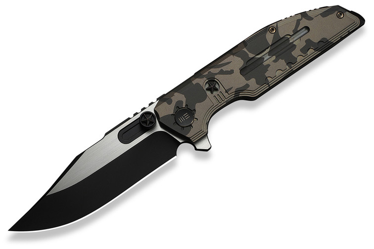 WE Knife Muster WE23058-3 - Desert Terrain Titanium - Black Stonewash Satin Flats M390 Blade
