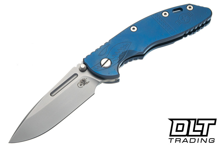Hinderer 3.5" XM-18 Non Flipper Fullered Spear 20CV - Bead Blasted Titanium & Blade - Bead Blasted Blue Warthog Machined Titanium