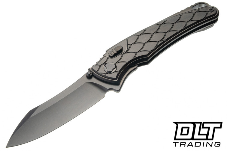 Hawk Talon - Dragon Scale Titanium - Brightwash M390 Blade
