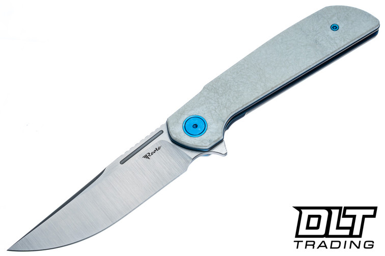 Reate Remedy - Belt Satin Elmax Blade - White FatCarbon Glass - Blue Accents