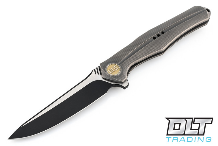 We Knife 702C - Integral Grey Handle - Two Tone Blade