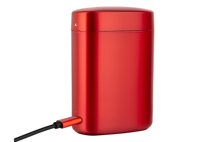 Olight Baton3レッド Olight Baton 3 Premium Edition - Red - DLT Trading