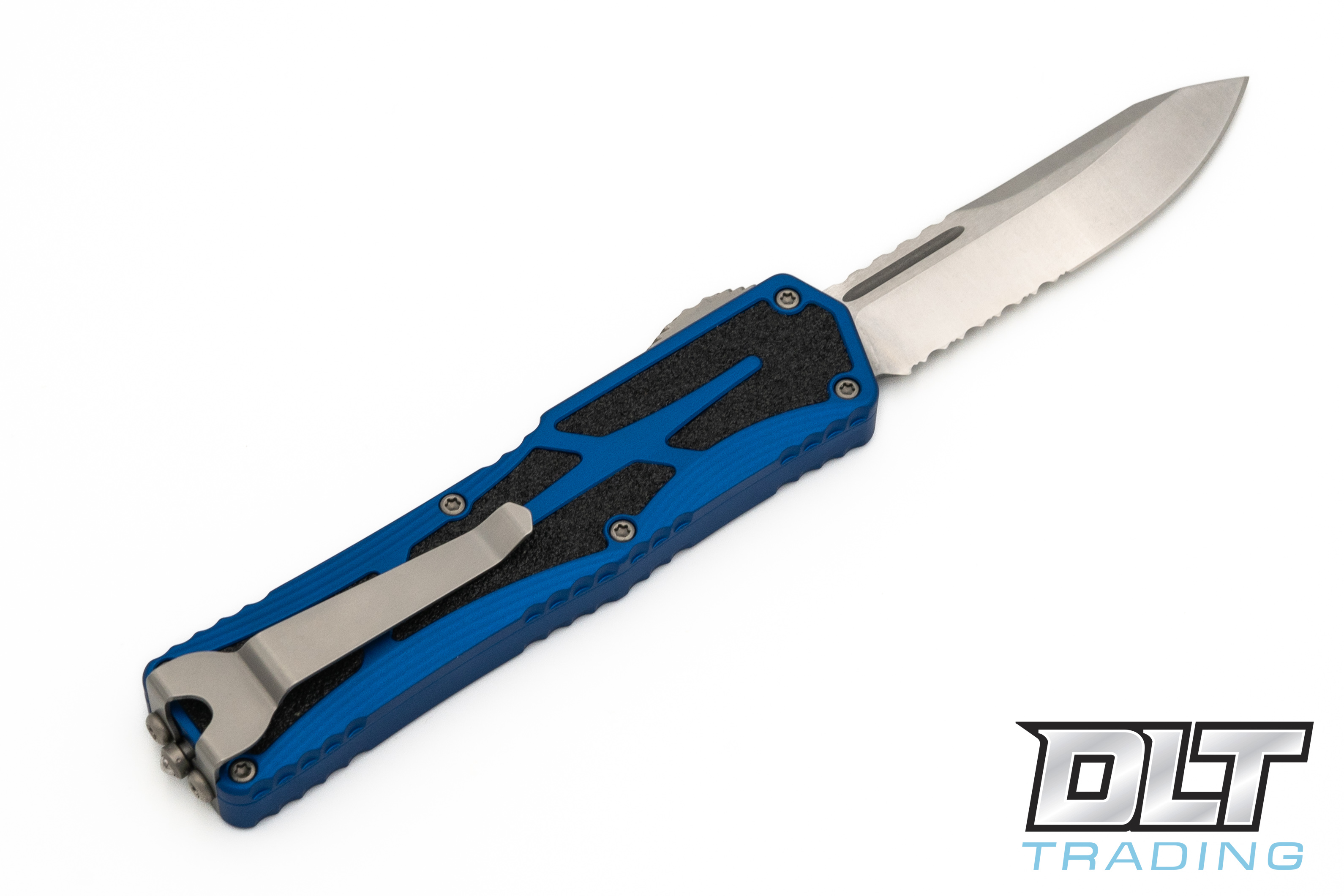 Heretic Colossus S/E Stonewash Serrated - Blue Handle - MagnaCut