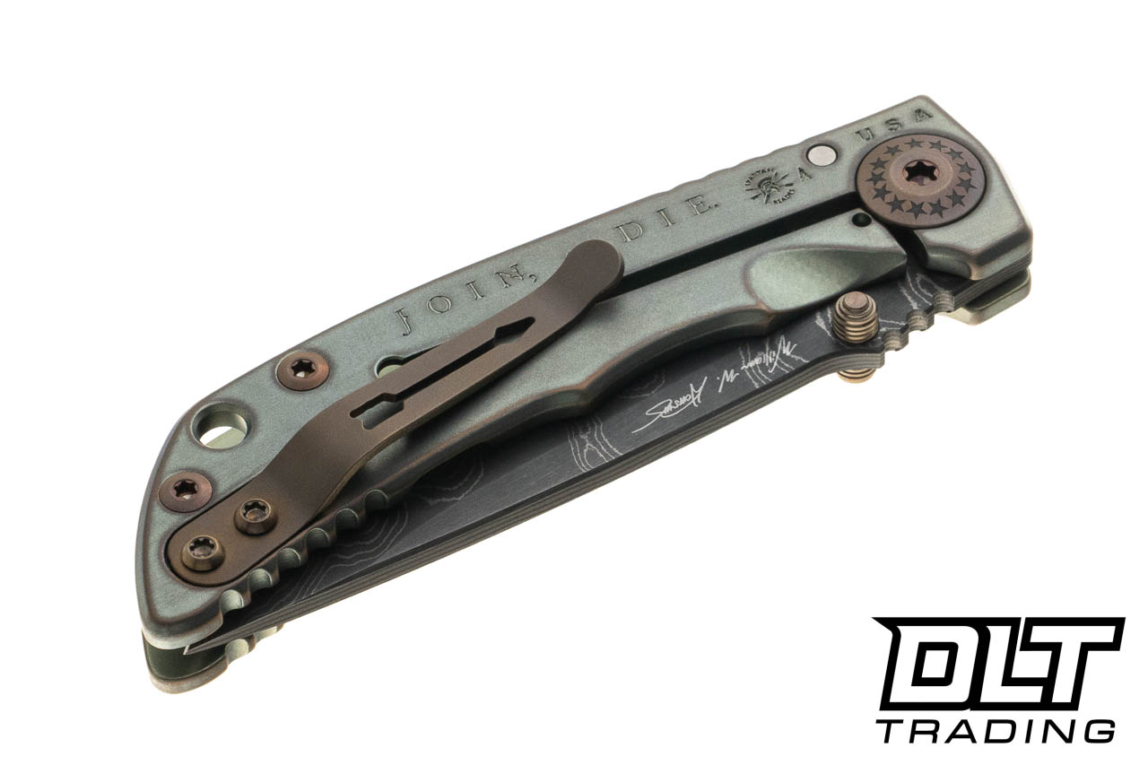 食肉鉤虐殺事件　銀幕foil 2枚セット Spartan Blades Harsey Folder 3.25 - Join or Die - Damascus Blade