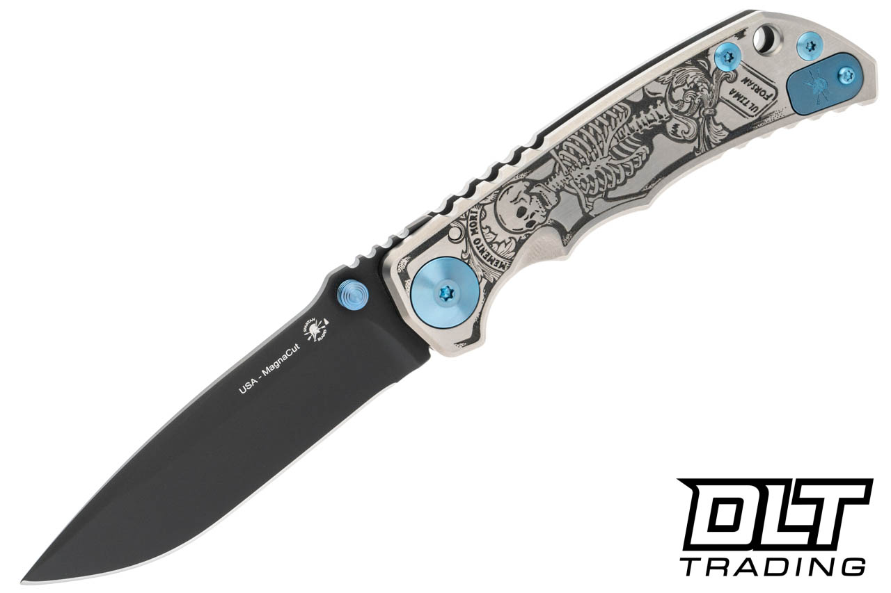 Spartan Blades Harsey Folder MagnaCut - Memento Mori - 2023