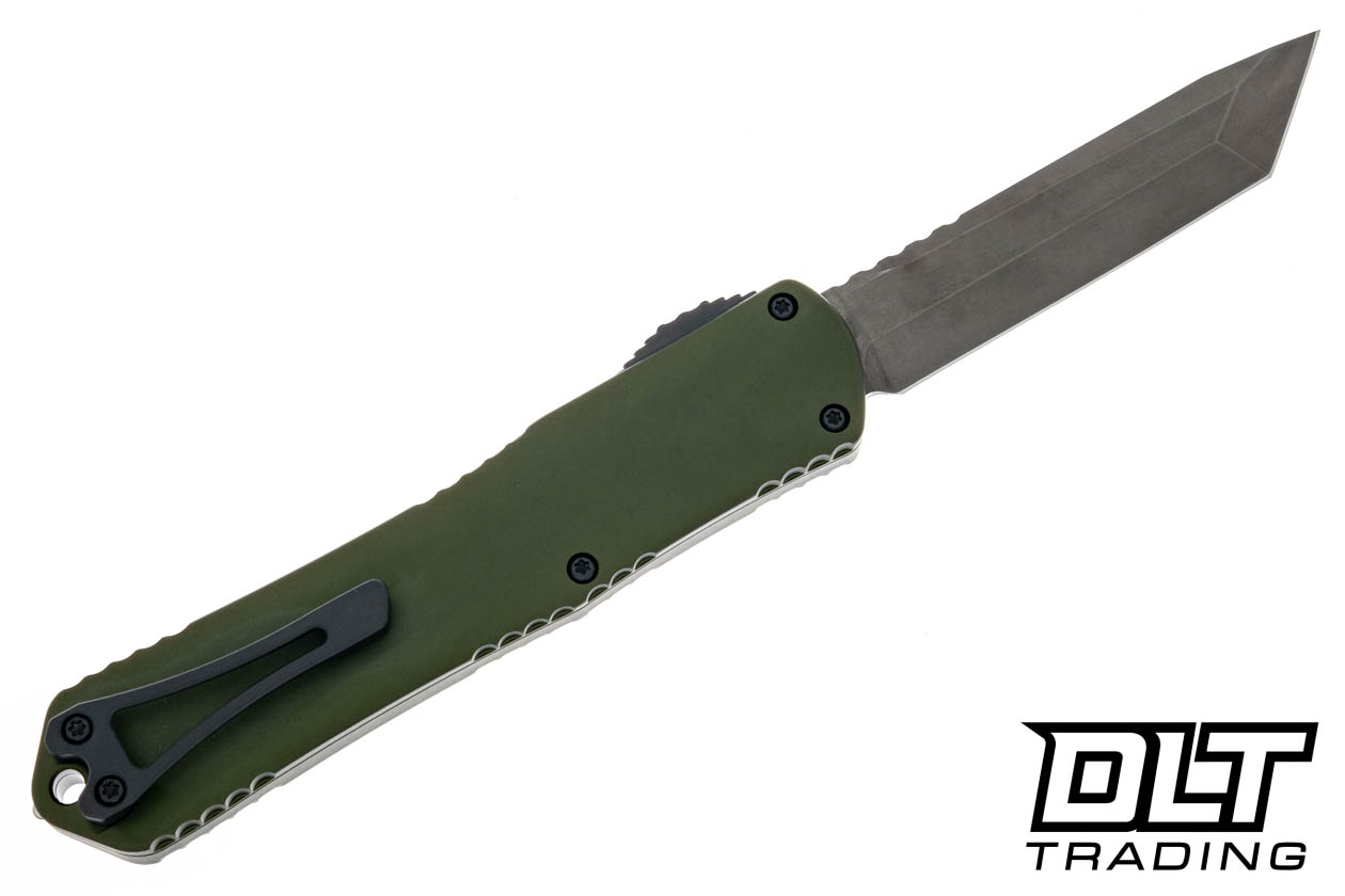 Heretic Manticore X Tanto DLC MagnaCut - Green Handle - Black