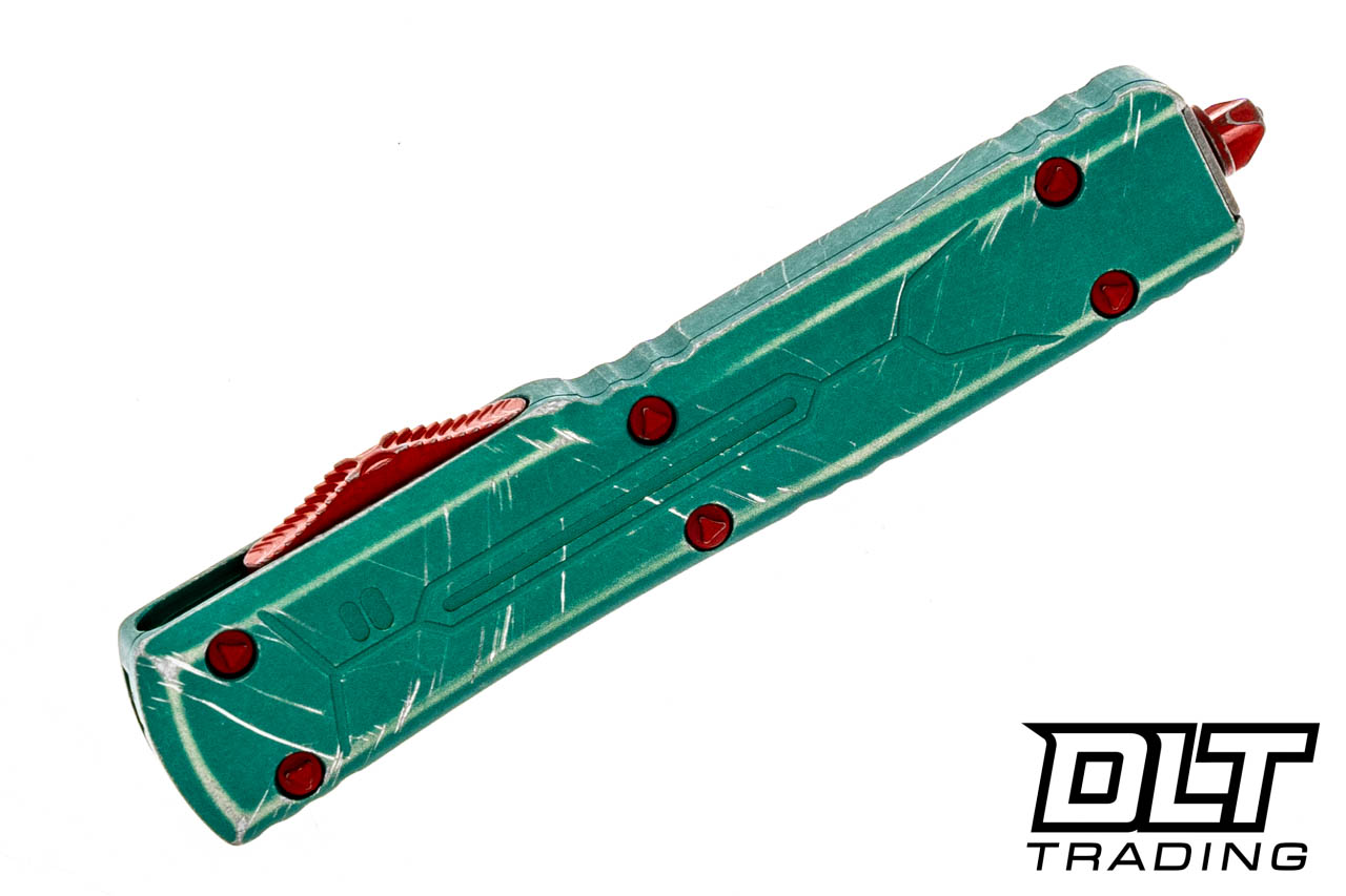 Microtech UTX-70 T/E Bounty Hunter - Distressed Green Handle