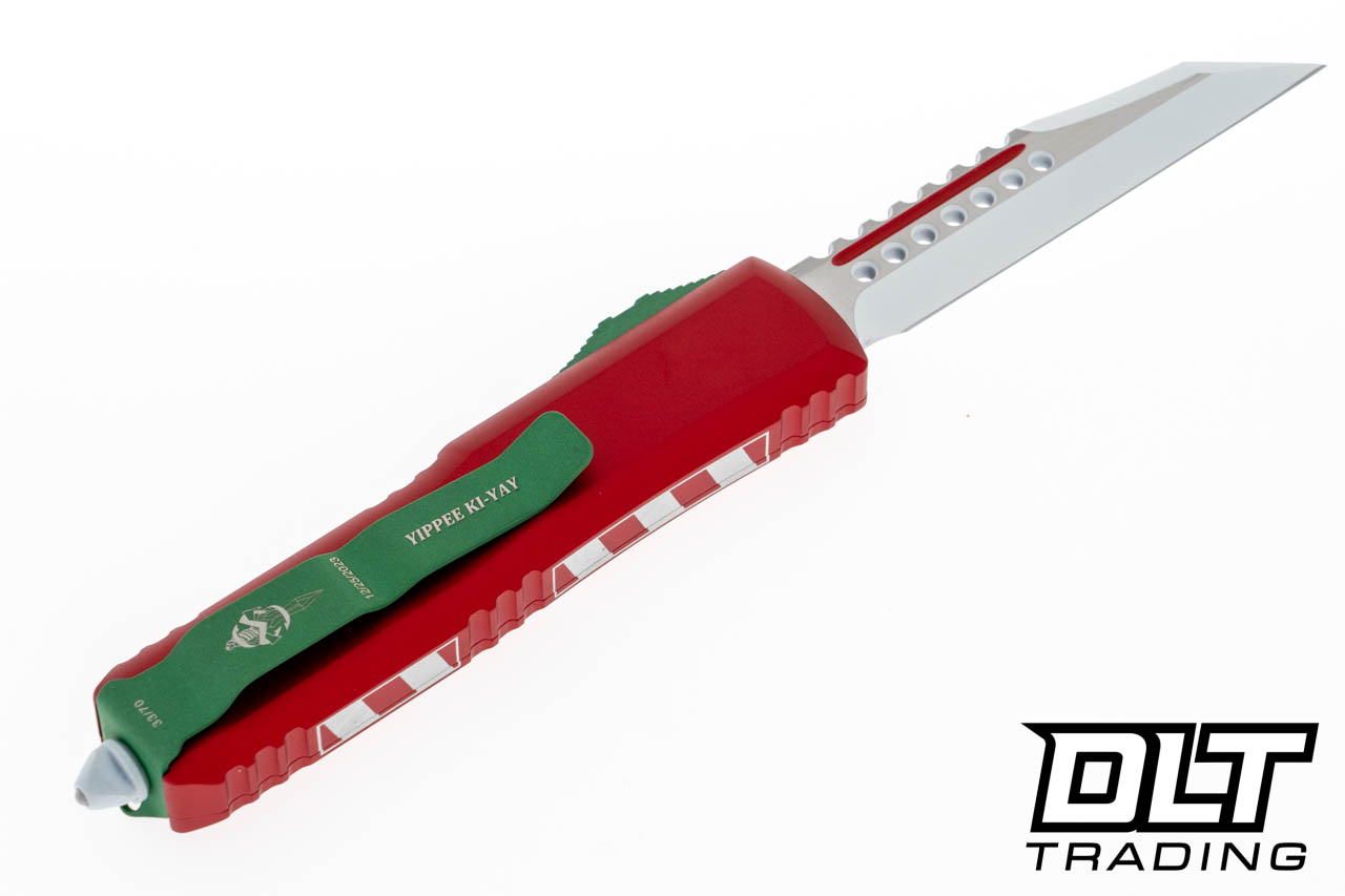 Microtech UTX-85 Warhound - Candy Cane Handle