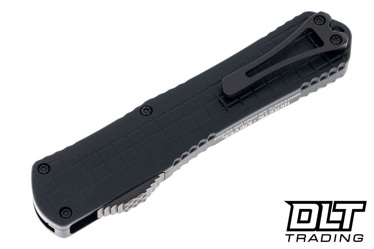 Heretic Manticore X DE - Black Frag Handle - Two Tone MagnaCut
