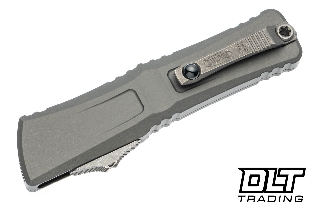 Microtech 1143-10APNC Combat Troodon Gen III S/E - Natural Clear