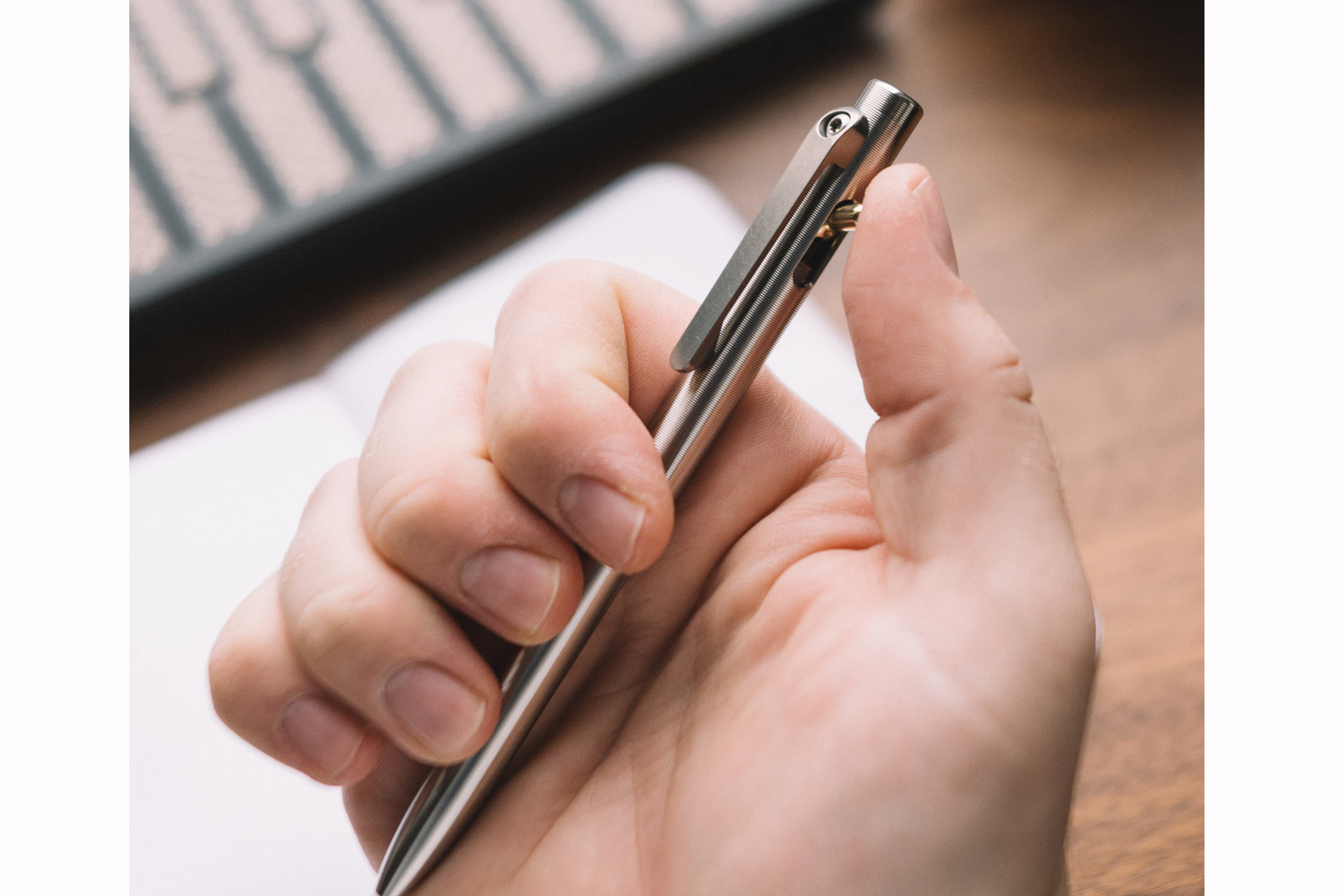 Tactile Turn Switch Pen - Premium Titanium Writing Instrument with