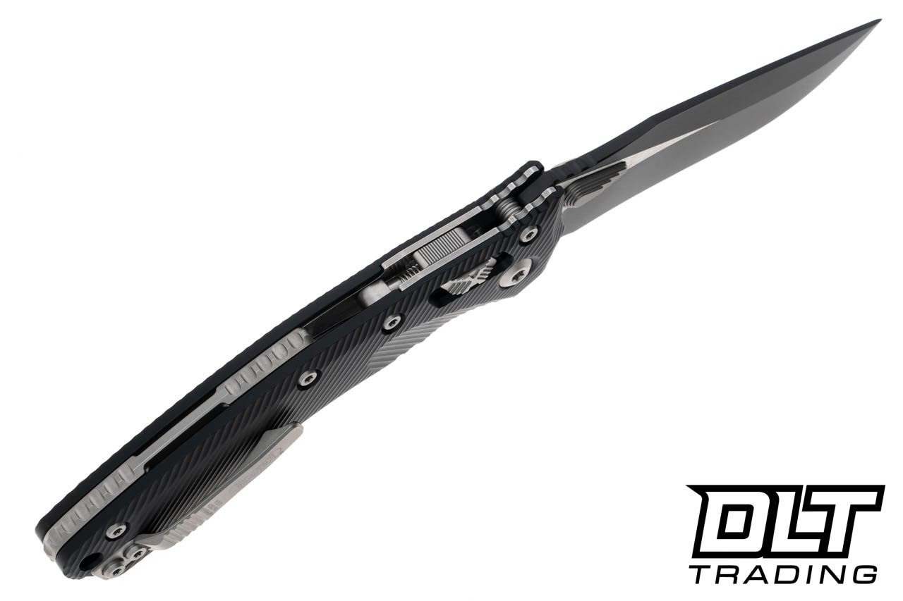 Microtech 137RL-1FL Amphibian Ram-Lok - Black Fluted Handle