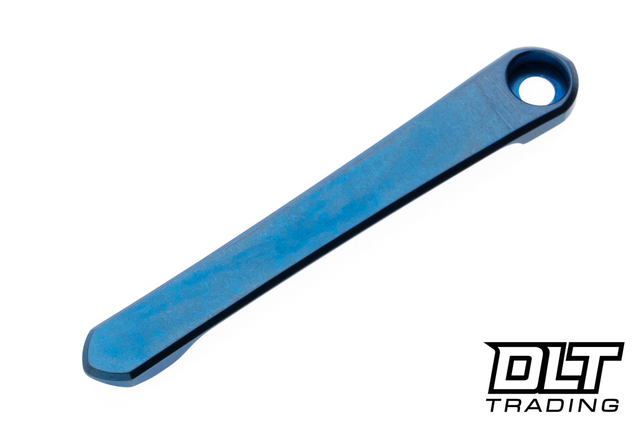 C*!様 レゲエバス　グリップ RGT Clip for Chris Reeve Knives - Blue Anodized Titanium - DLT Trading