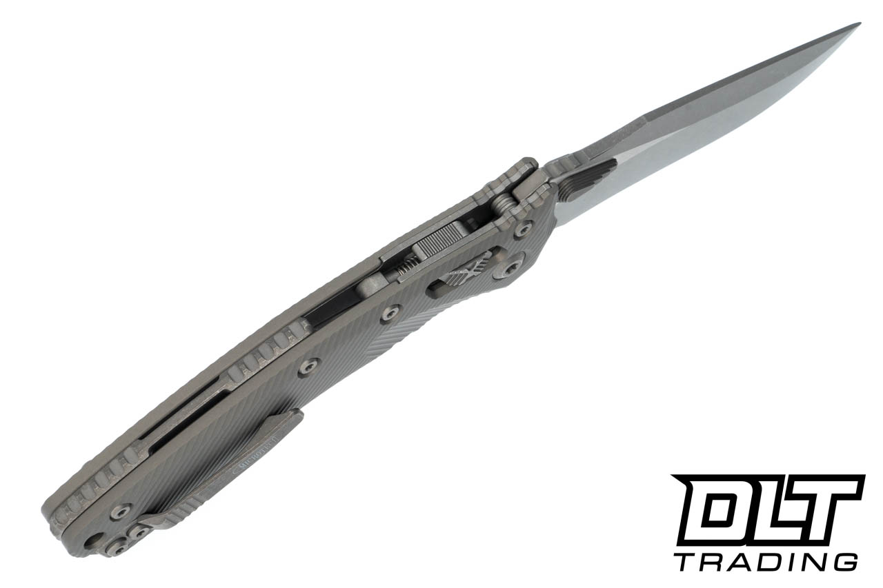 Microtech 137RL-10APFLNC Amphibian Ram-Lok - Natural Clear Fluted