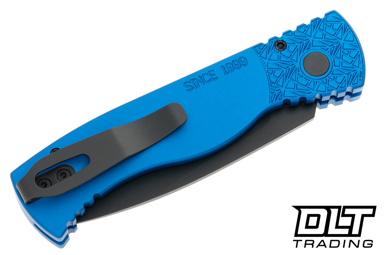 Pro-Tech TR-2 Blue Nexus Black DLC MagnaCut | Pearl Button