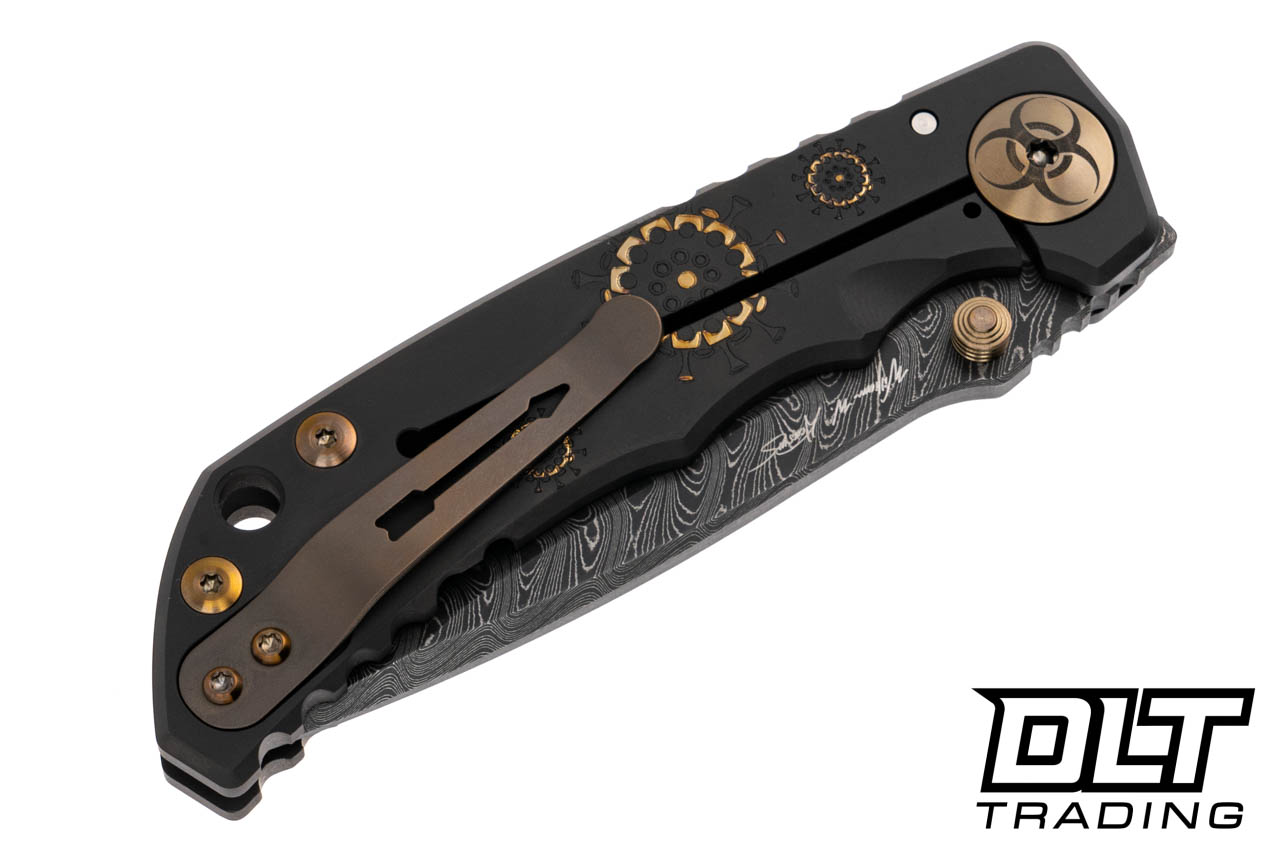 Spartan Blades Harsey Folder - Black & Gold Plague Doctor - Chad