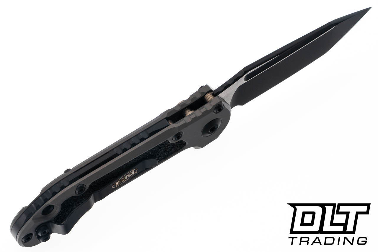 Microtech 1136-1NC LUDT Gen III T/E - Natural Clear Handle - Black