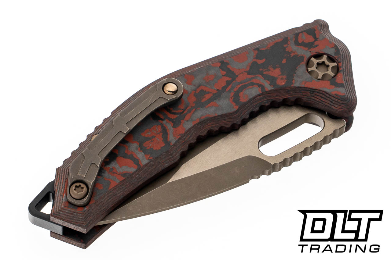 Heretic Medusa Auto Tanto Bronze MagnaCut Blade - Blood Red Carbon
