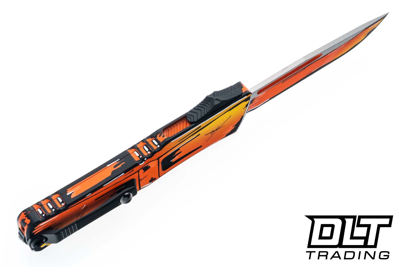 Microtech 1143-1ORCOMICS Combat Troodon Gen III S/E - Orange