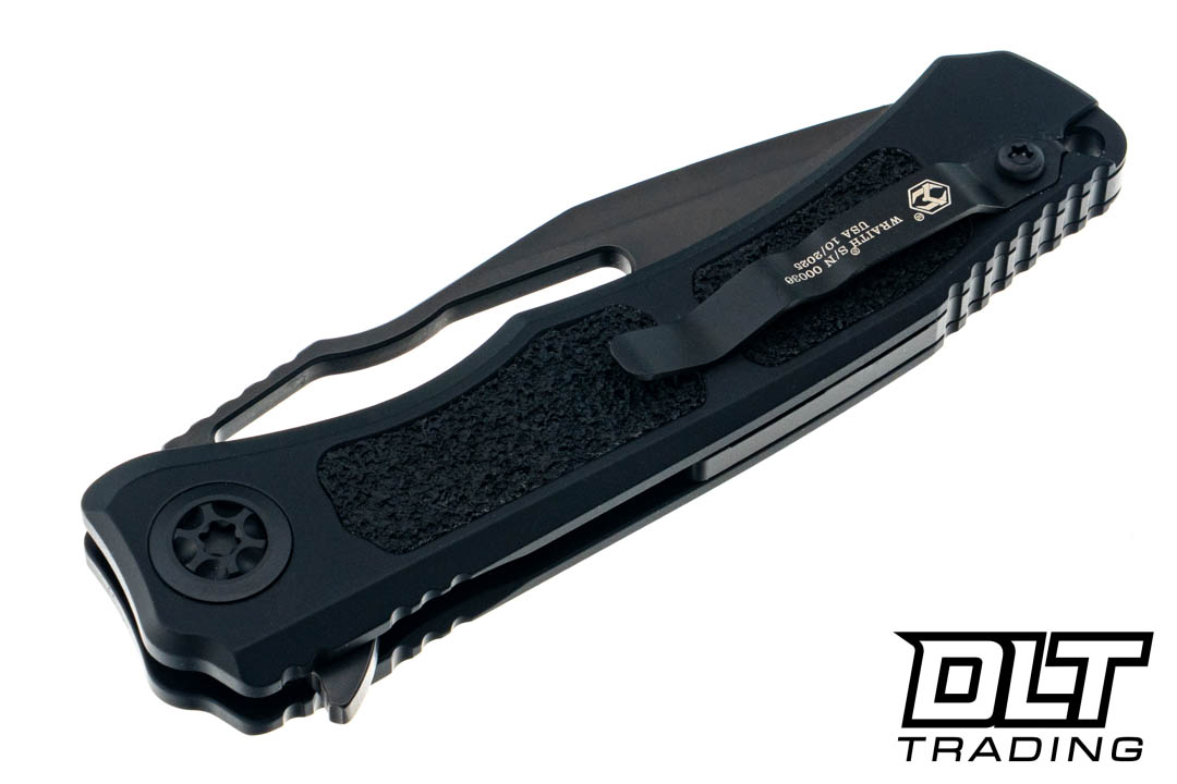 Heretic Wraith V4 Manual - Single Edge MagnaCut Clip Point Blade