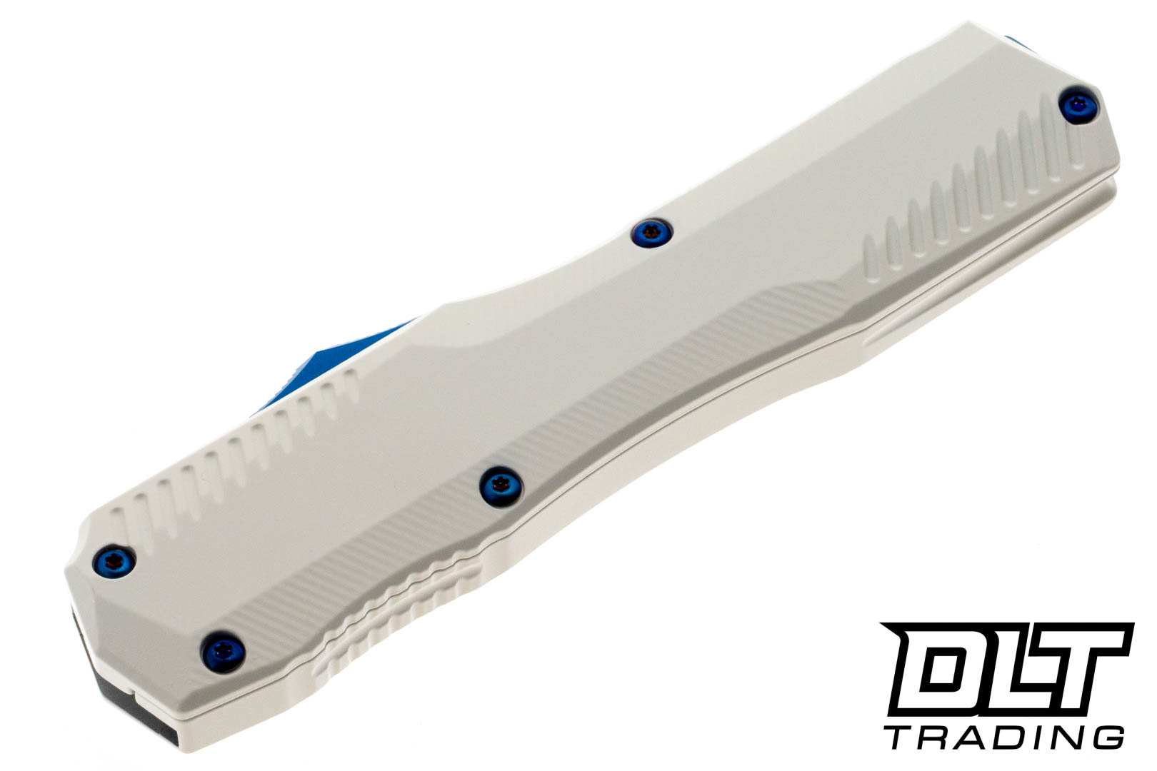 Kershaw Livewire 9000WBLU Wampa - White Aluminum - Blue MagnaCut