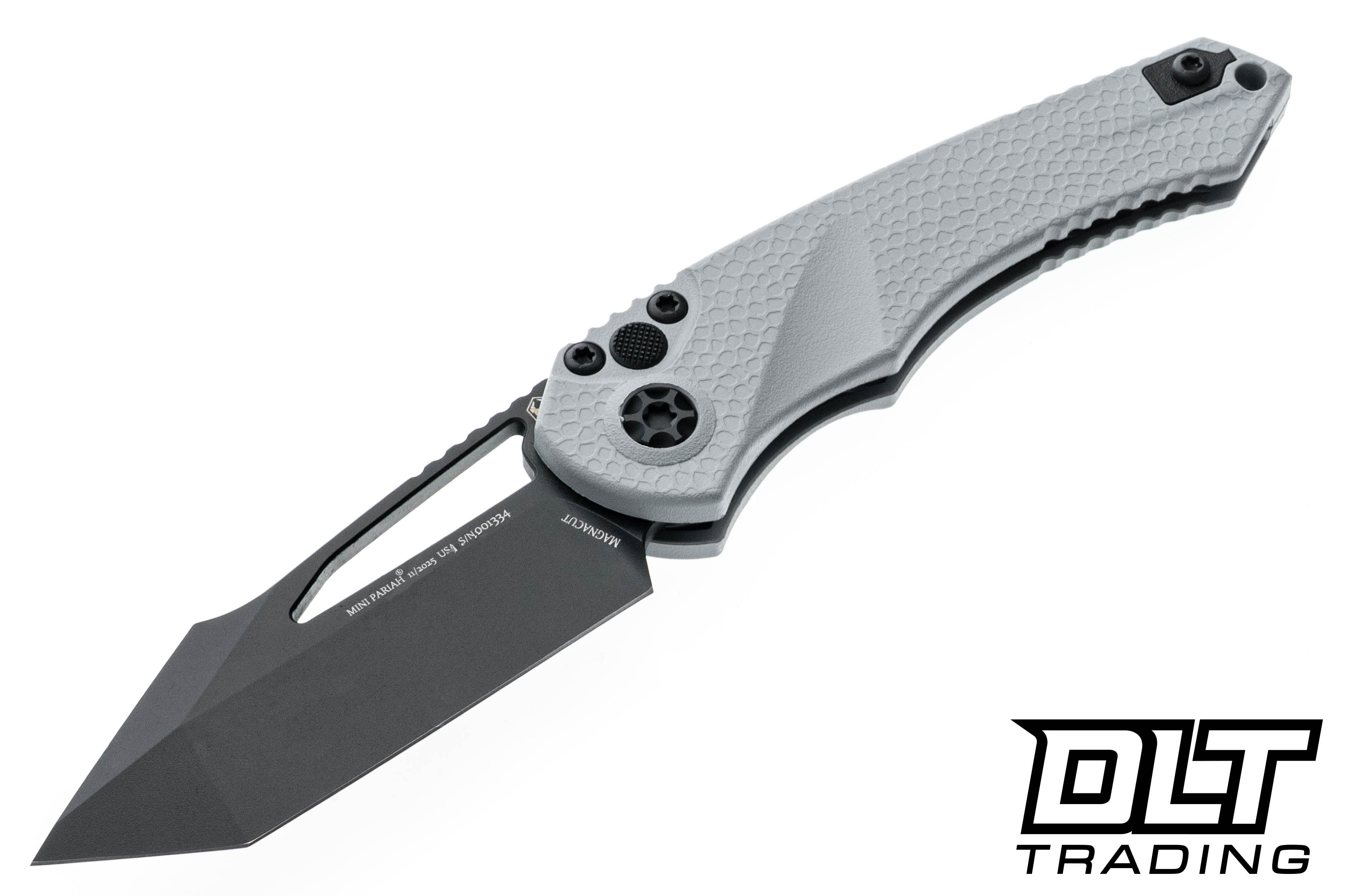 Heretic Mini Pariah Manual - Black Tanto MagnaCut Blade - Gray