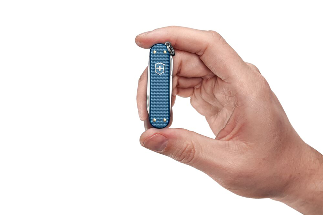 Swiss Army Classic Alox - 2026 Limited Edition - Glacial Blue