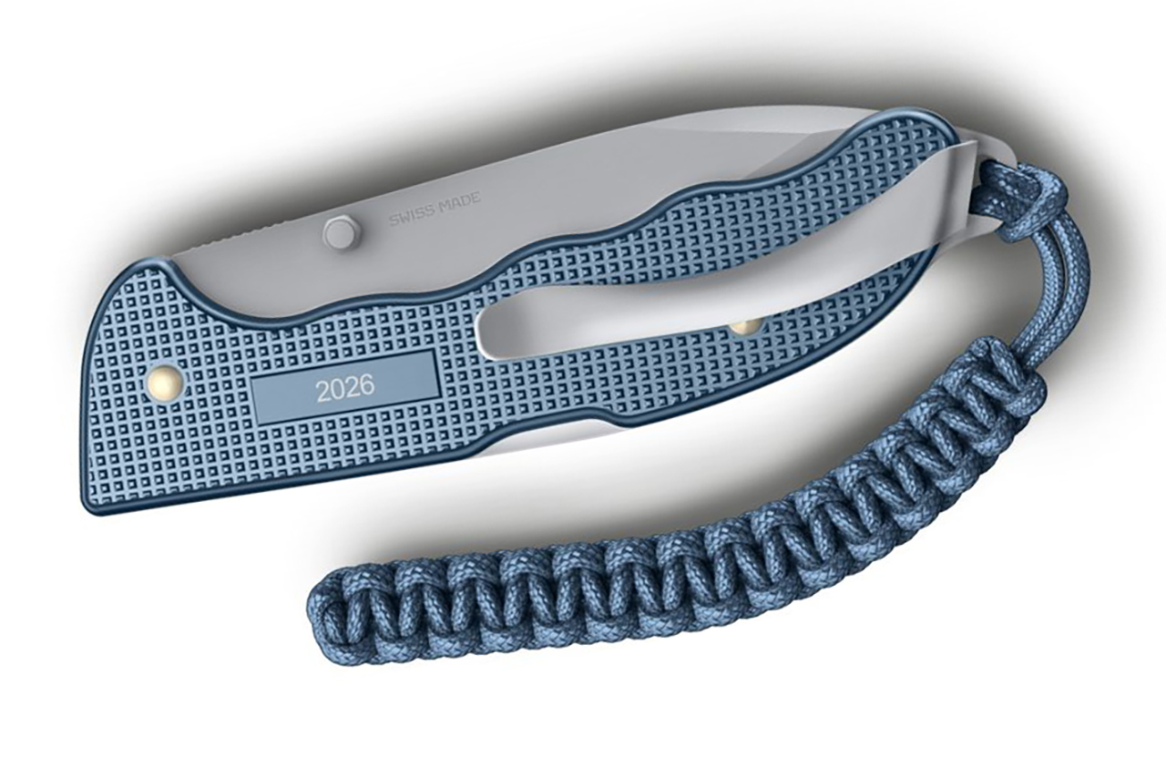 SW Aeero 欧州限定版 ポスカ付属 新品未開封 Swiss Army Evoke Alox - 2026 Limited Edition - Glacial Blue - DLT