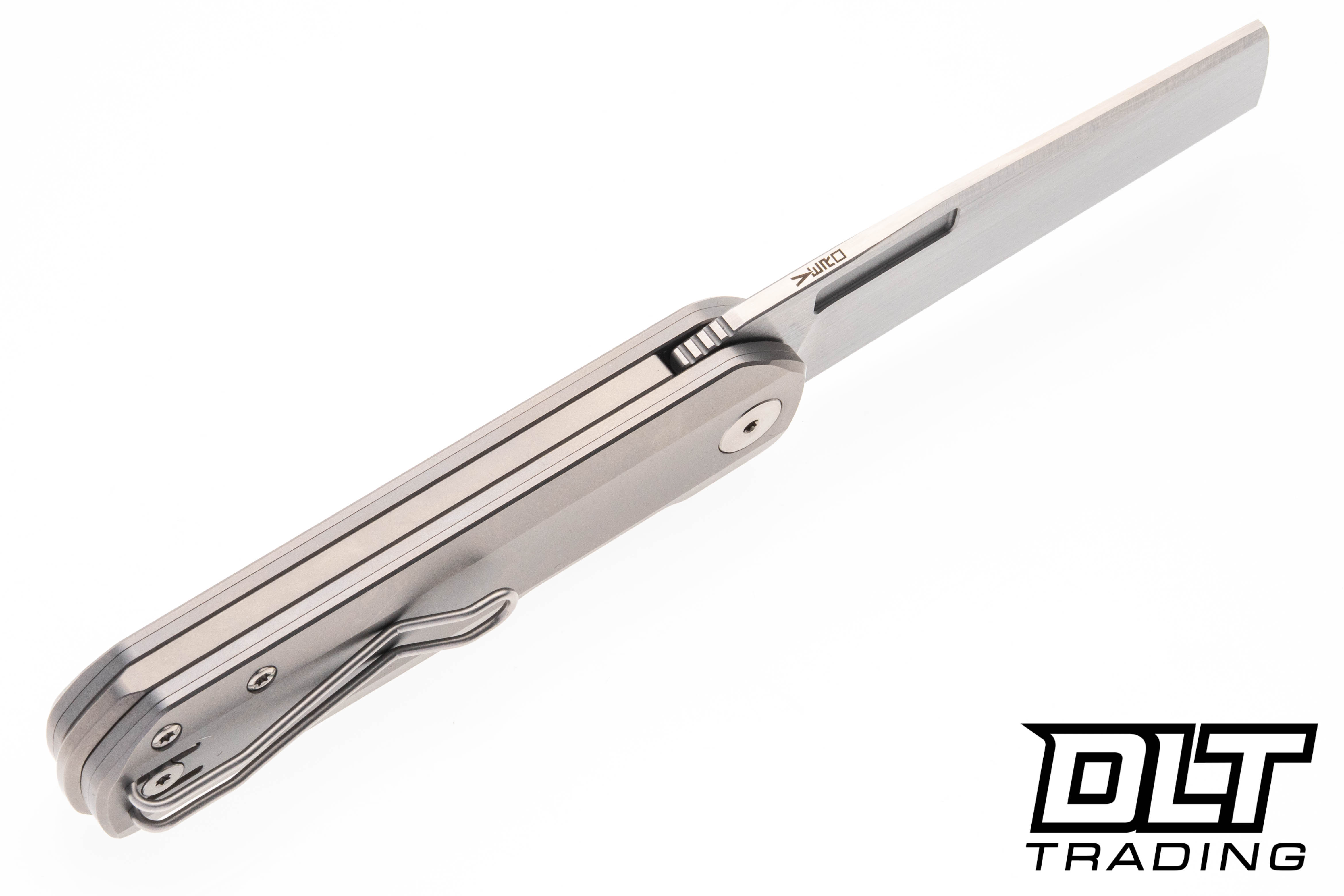 切手102007 Vero Engineering Avid 2 - Titanium - Hand Satin S45VN Blade - DLT