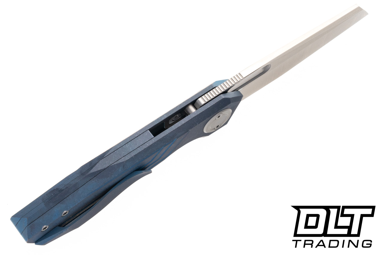 Vosteed Xeno - Vanchor Lock - Blue Titanium - Satin Vanax Blade