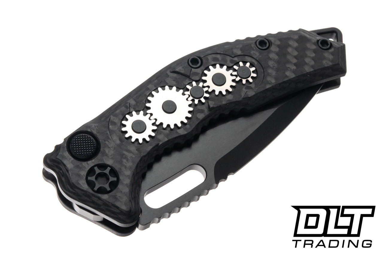 Heretic Medusa Auto - Tanto DLC MagnaCut Blade - Carbon Fiber