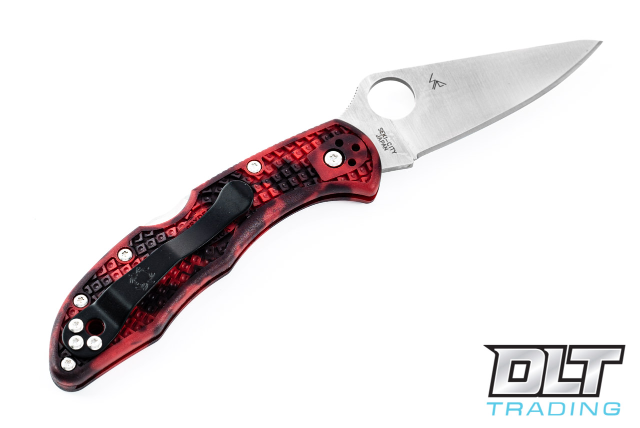 spyderco-delica-red-black-zome-back__25525.1606917595.jpg