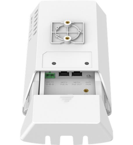 GWN7302
PtP/PtMP Wireless Bridge, 5GHz AX2400 AP