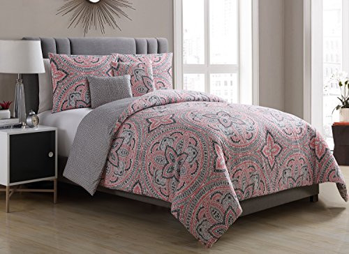 VCNY Home Allison Reversible Medallion Comforter Set, Full/Queen Coral
