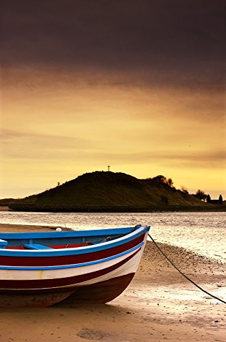 Posterazzi Alnmouth Northumberland England Boat On Sunset Beach Poster Print  -12 x 19-