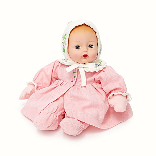 Madame Alexander Dolls Going to Grandma's Huggums Madame Alexander Dolls Going to Grandma's Huggums