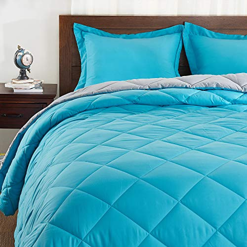 Basic Beyond Down Alternative Comforter Set (King, Peacock/Grey) - Reversible Bed Comforter with 2 Pillow Shams for All Seasons