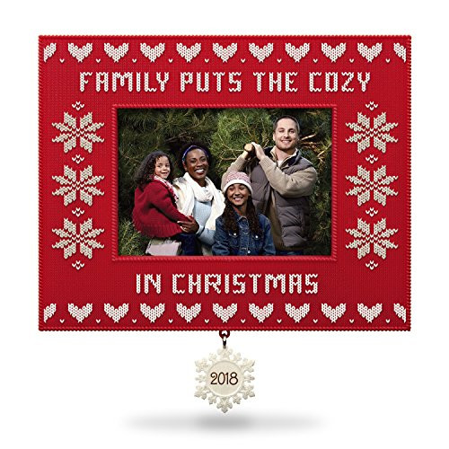 Hallmark Keepsake Christmas Ornament 2018 Year Dated Family Cozy Christmas Sweater Picture Frame Photo Frame Hallmark Keepsake Christmas Ornament 2018 Year Dated Family Cozy Christmas Sweater Picture Frame Photo Frame