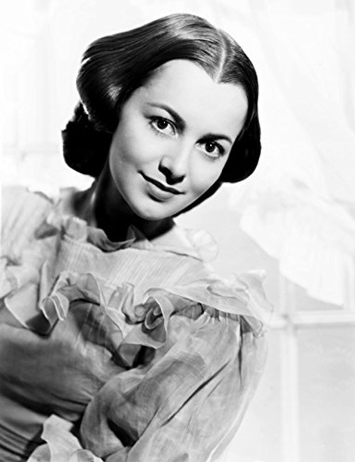 Posterazzi EVCMBDGOWIEC184HLARGE Gone with The Wind Olivia De Havilland 1939 Photo Print  16 x 20  Varies