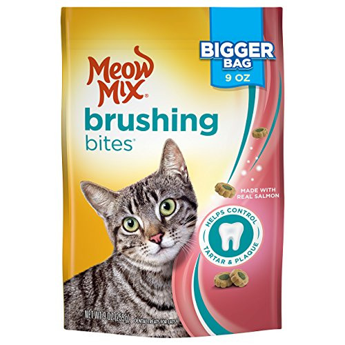 Meow Mix Brushing Bites Cat Dental Treats  Real Salmon  9 Ounce Pouch -Pack of 5-