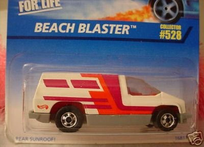 Mattel Hot Wheels 1997 164 Scale White Beach Blaster Van Die Cast Car Collector 528