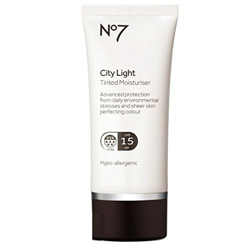 No7 City Light Tinted Moisturiser - Med-Dark
