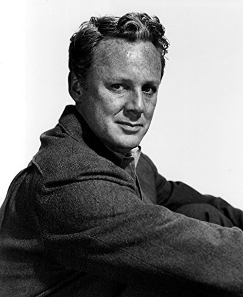 Posterazzi EVCPBDVAJOEC019H Van Johnson Portrait- Photo Print 8 x 10 Posterazzi EVCPBDVAJOEC019H Van Johnson Portrait- Photo Print 8 x 10