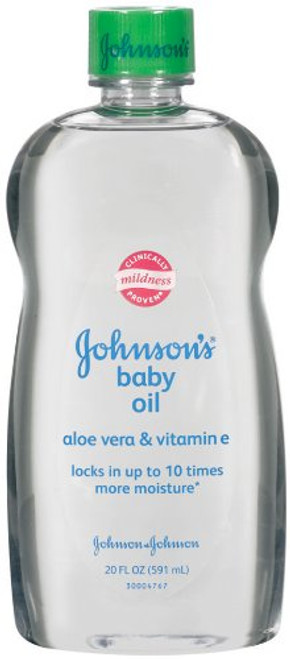 Johnsons Baby Oil  Aloe Vera and Vitamin E  20 Ounce -Pack of 2-